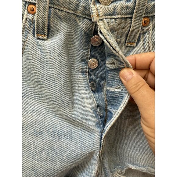Levi's Denim Shorts Women's 26 Light Blue 501 Premium Button Fly‎ Cutoff Cotton - Picture 4 of 7